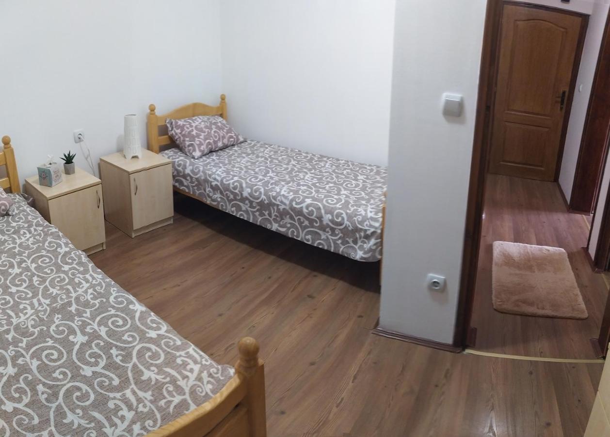Vila Jezero Bajina Basta Kültér fotó