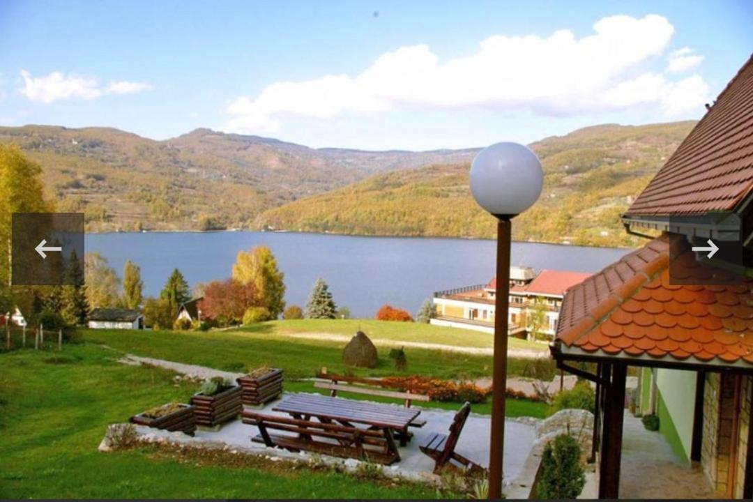 Vila Jezero Bajina Basta Szoba fotó